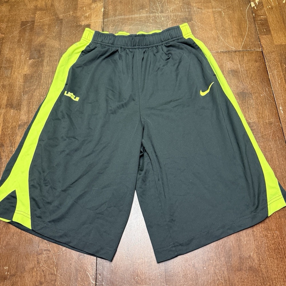 Boys Nike Dri-Fit Black‎ Yellow Lebron James Athletic Basketball Shorts XL